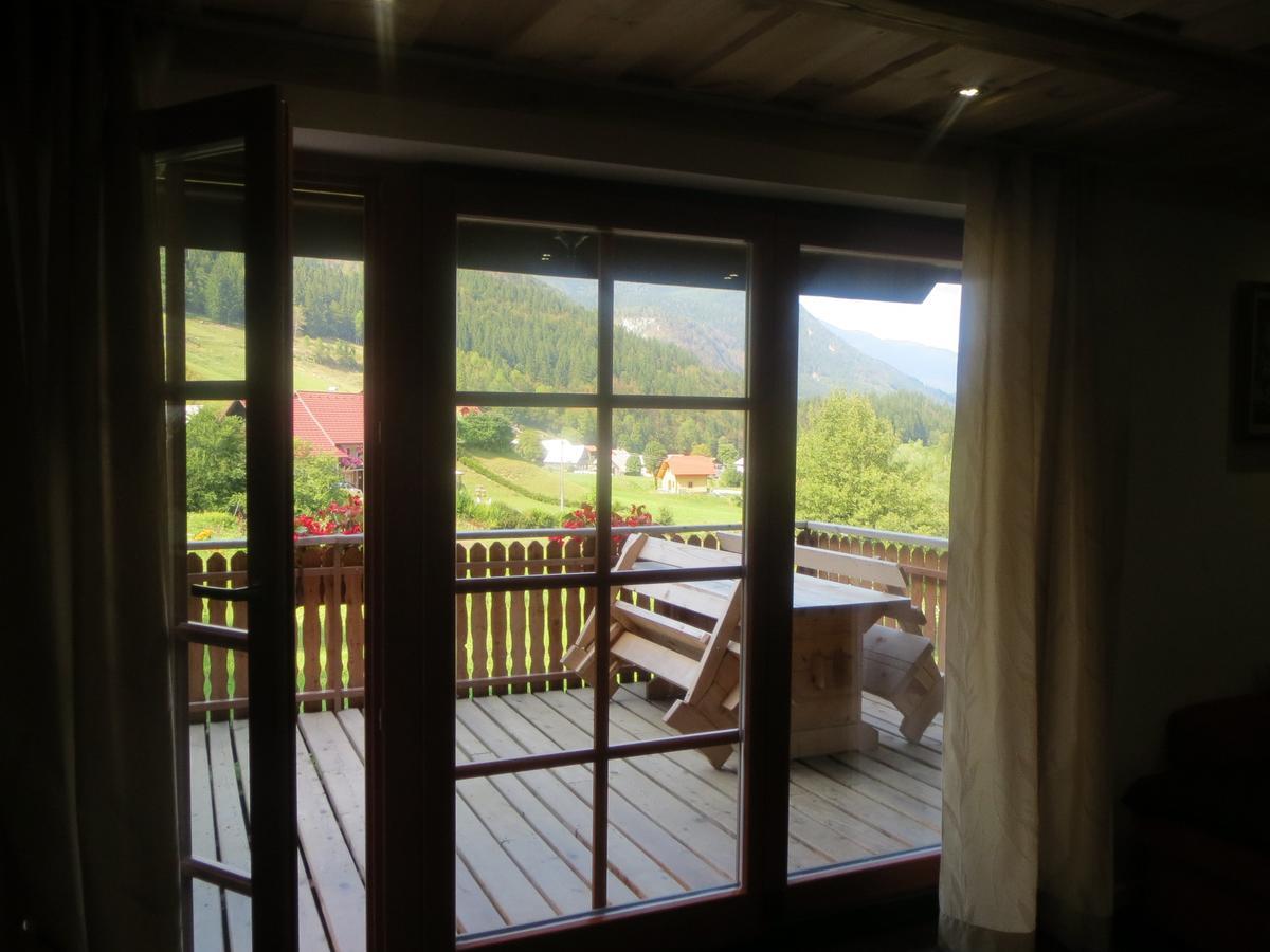 Apartmaji Brloznica Pod Veliko Planino Luce Ruang foto